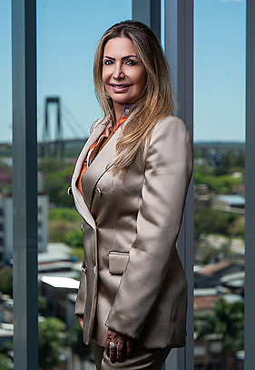 Cra. Laura Isabel Sprovieri